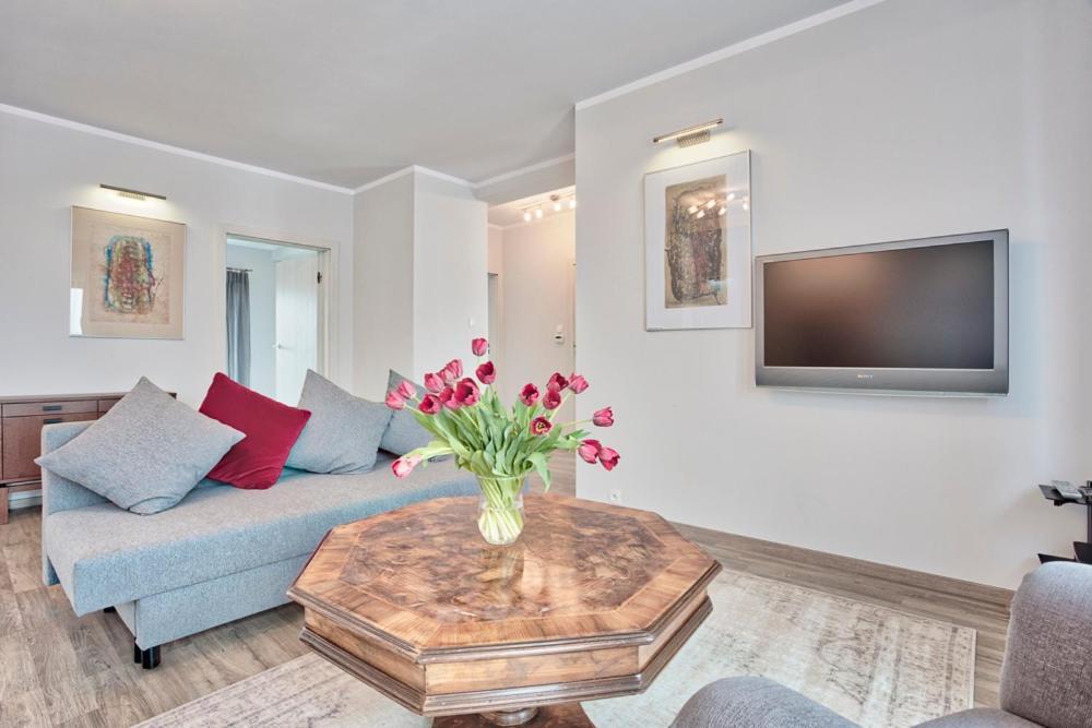 Family Apartment By Tyzenhauz Krasków Εξωτερικό φωτογραφία