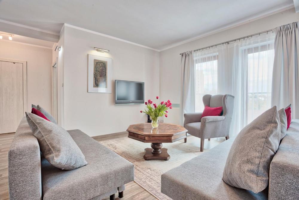 Family Apartment By Tyzenhauz Krasków Εξωτερικό φωτογραφία