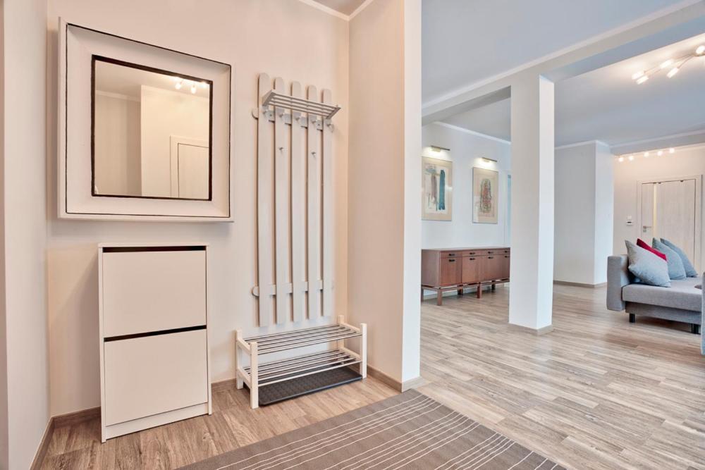 Family Apartment By Tyzenhauz Krasków Εξωτερικό φωτογραφία